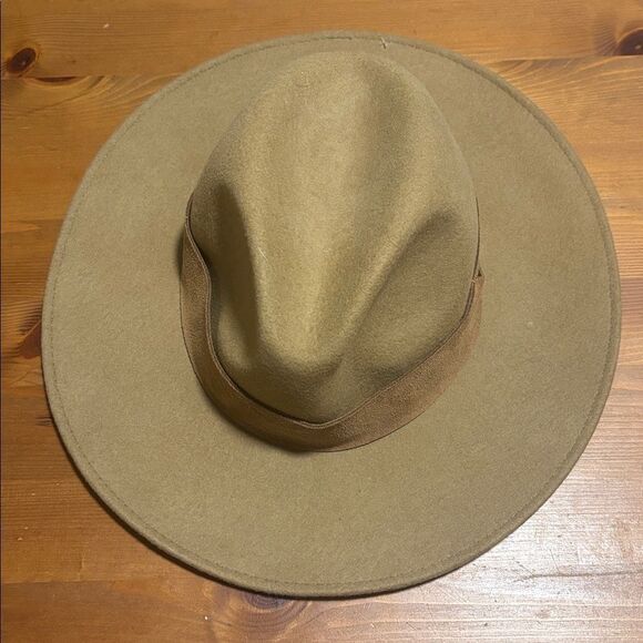 TRAVAUX EN COURS
Fedora Wide Brim Hat in Camel Size 56-57 ( M ) New main image 6